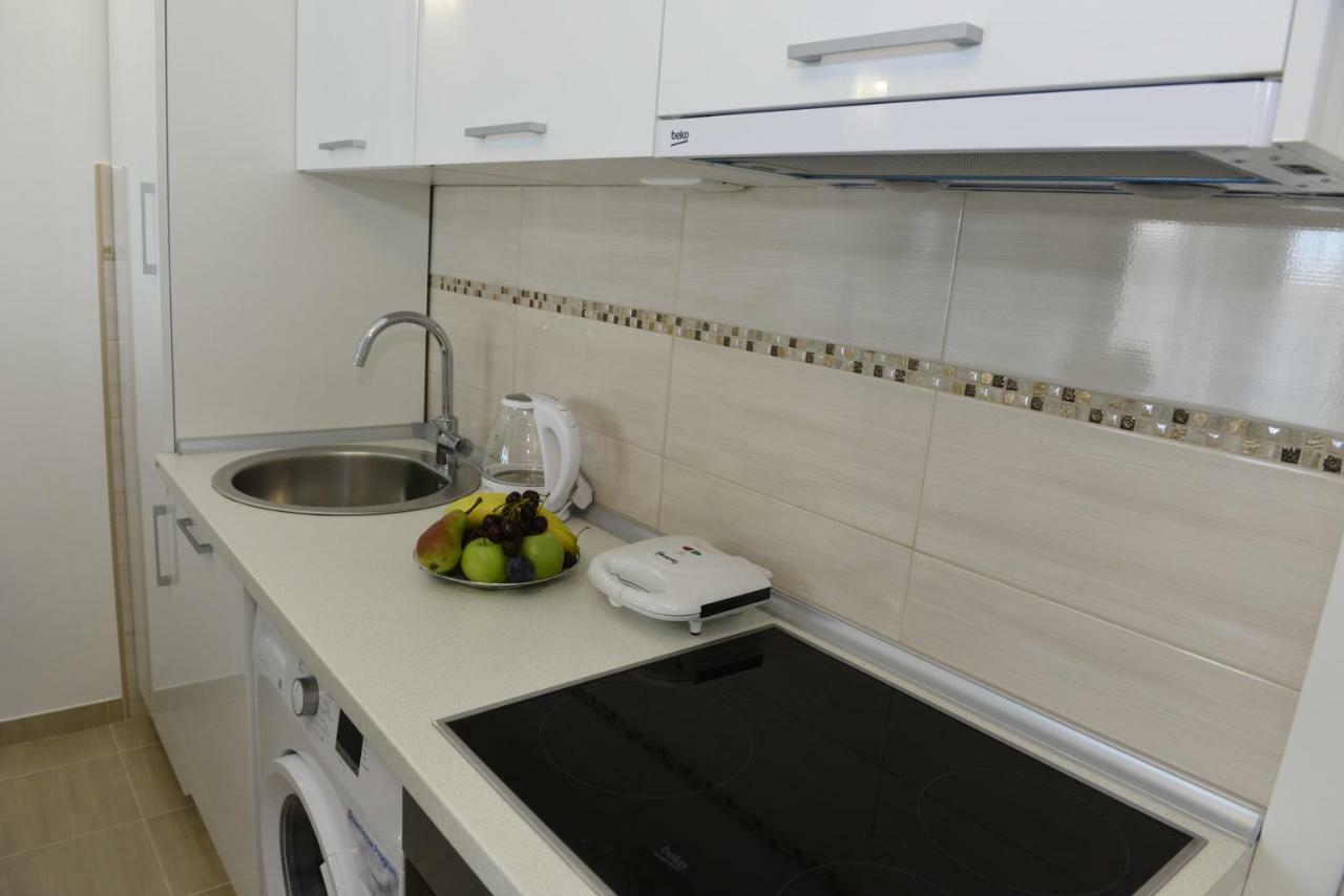 Apartmani Stefanija 티바트 외부 사진